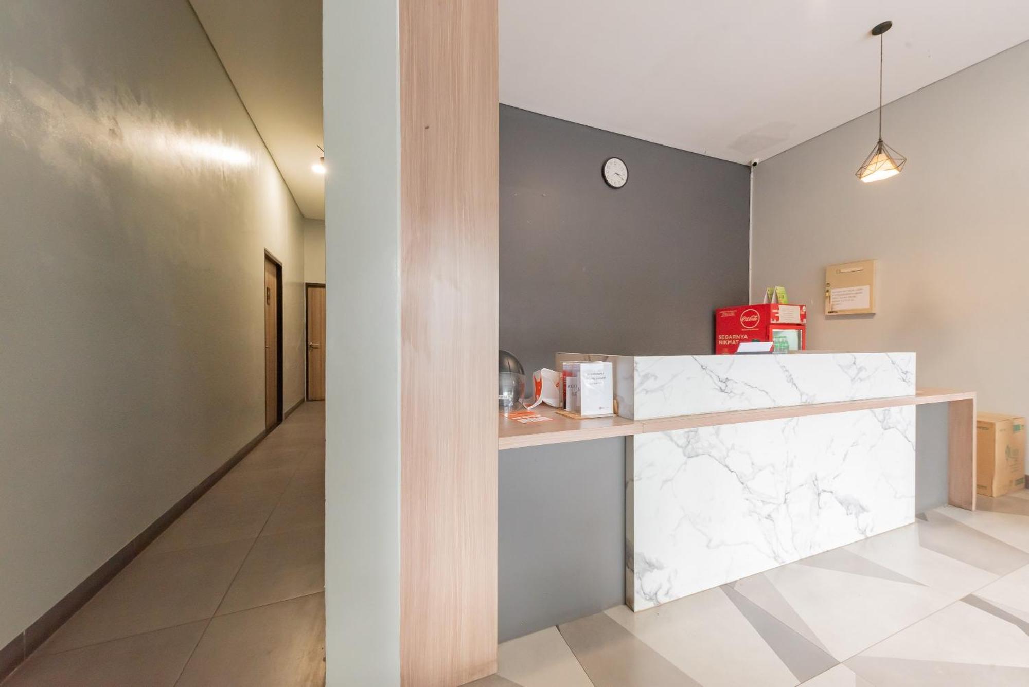 Reddoorz @ Malabar Street Hotel Bandung Exterior photo