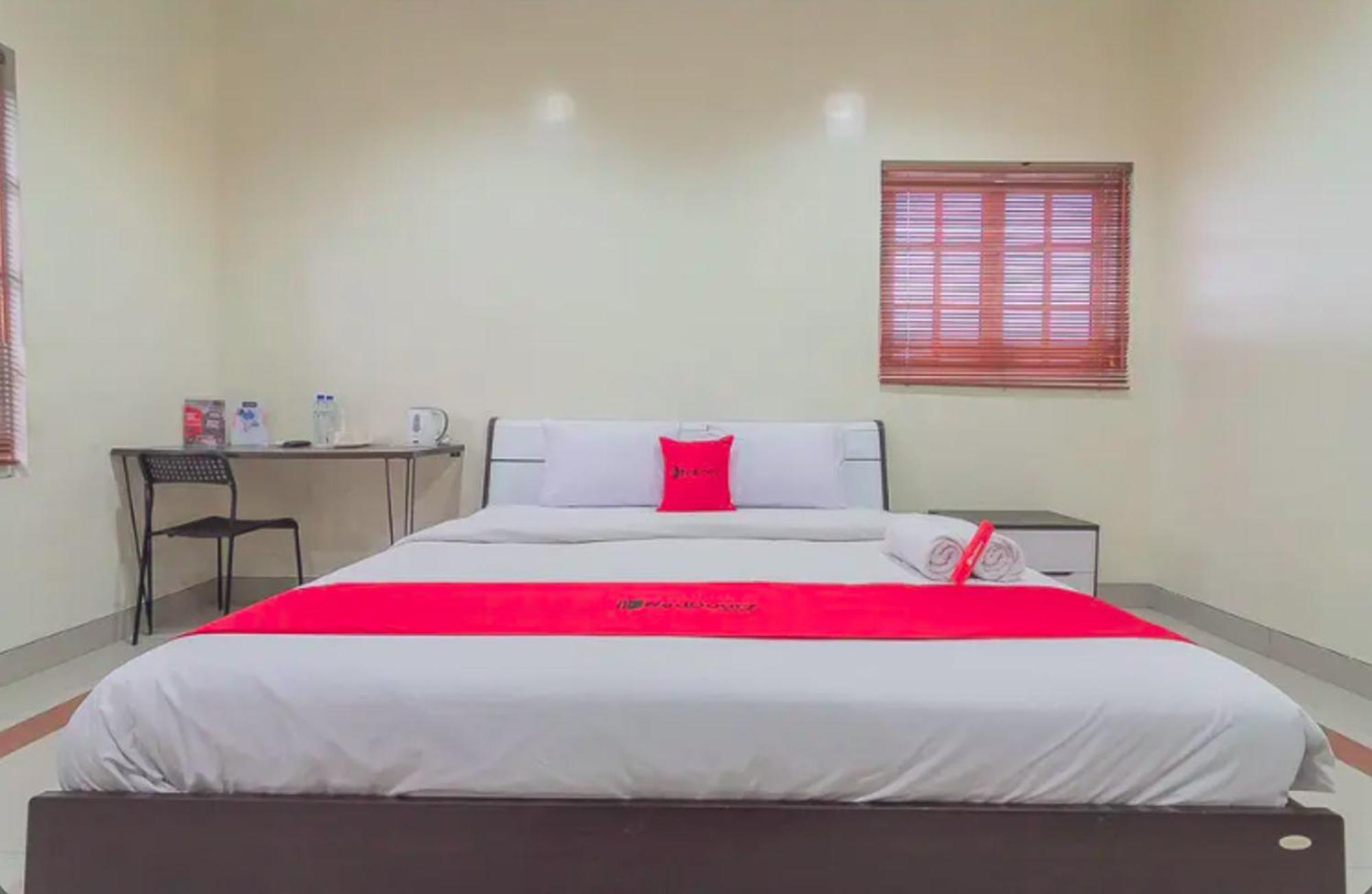 Reddoorz @ Malabar Street Hotel Bandung Exterior photo