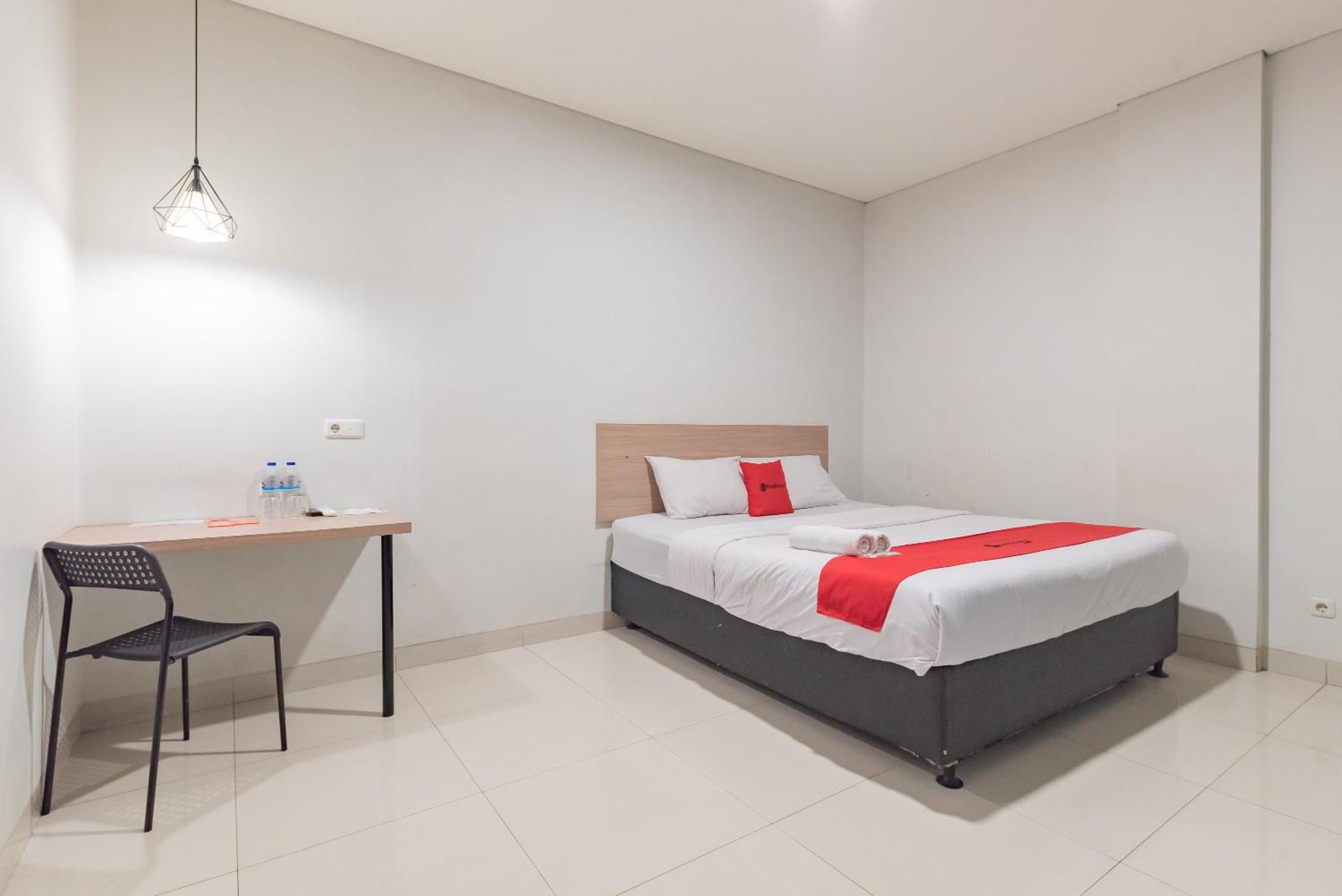 Reddoorz @ Malabar Street Hotel Bandung Exterior photo