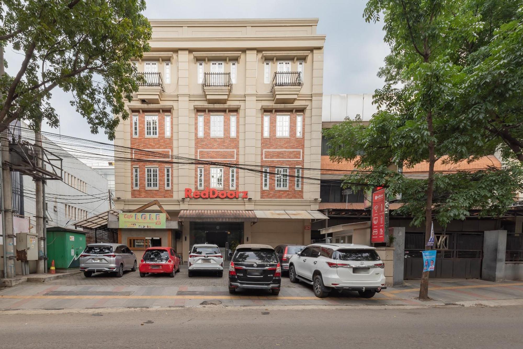 Reddoorz @ Malabar Street Hotel Bandung Exterior photo